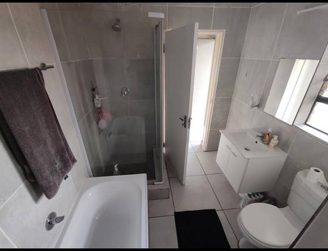 2 BEDROOM APARTMENT FOR SALE IN BENONI CENTRAL